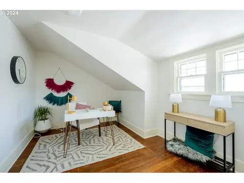 5836 Ne Garfield Avenue Portland OR 97211