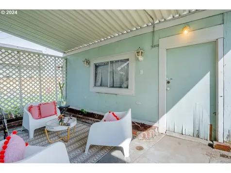 5836 Ne Garfield Avenue Portland OR 97211