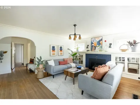 5836 Ne Garfield Avenue Portland OR 97211