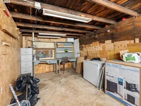 7932 N Brandon Avenue Portland OR 97217