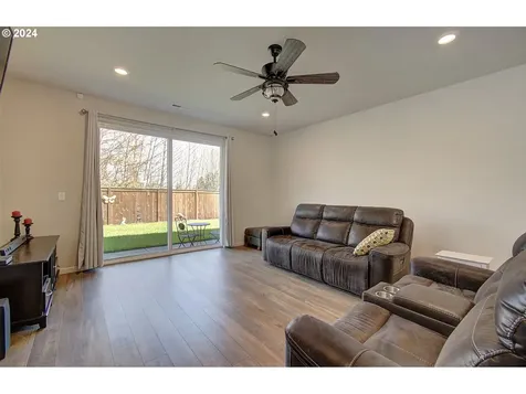 11817 Ne 138th Avenue Brush Prairie WA 98606