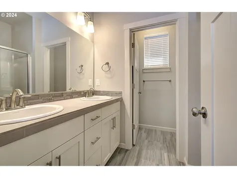 11817 Ne 138th Avenue Brush Prairie WA 98606