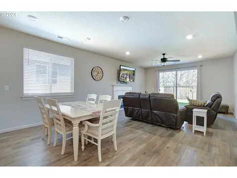 11817 Ne 138th Avenue Brush Prairie WA 98606