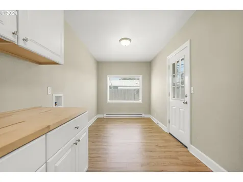 201 Nw 16th Street Mcminnville OR 97128