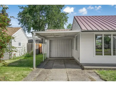 201 Nw 16th Street Mcminnville OR 97128