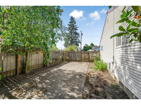 201 Nw 16th Street Mcminnville OR 97128