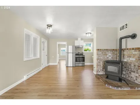 201 Nw 16th Street Mcminnville OR 97128