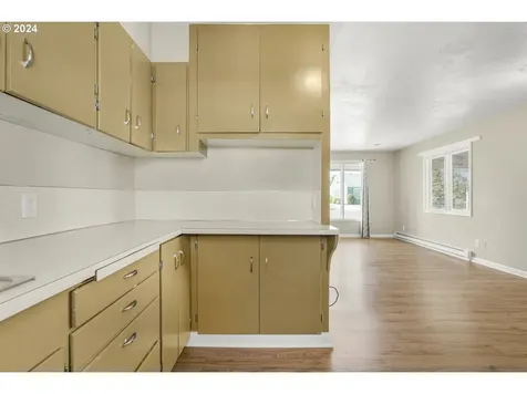 201 Nw 16th Street Mcminnville OR 97128