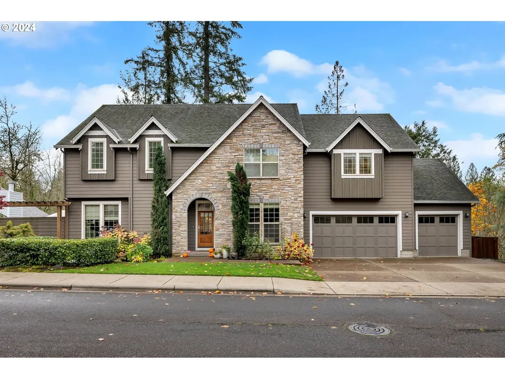 7618 SW Elmwood Street Portland OR 97223
