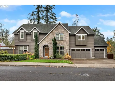 7618 SW Elmwood Street Portland OR 97223