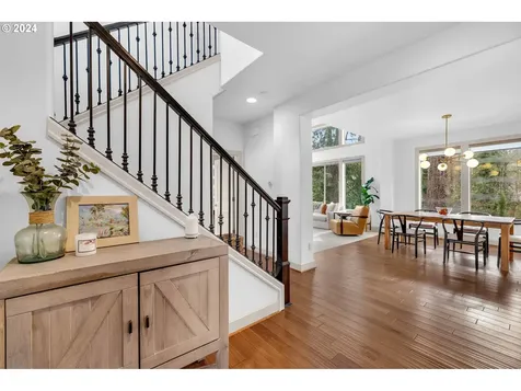 7618 SW Elmwood Street Portland OR 97223