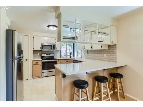 18051 Nw Chemeketa Lane Portland OR 97229