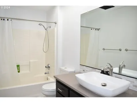 15155 SE 127th Avenue Clackamas OR 97015