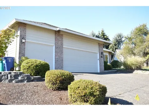 15155 SE 127th Avenue Clackamas OR 97015