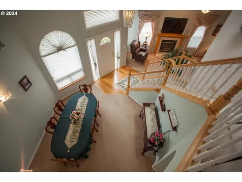 869 Sw 26th Street Troutdale OR 97060