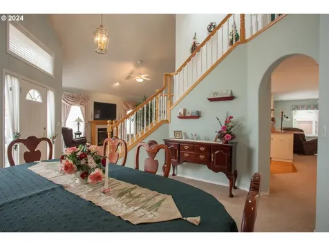 869 Sw 26th Street Troutdale OR 97060