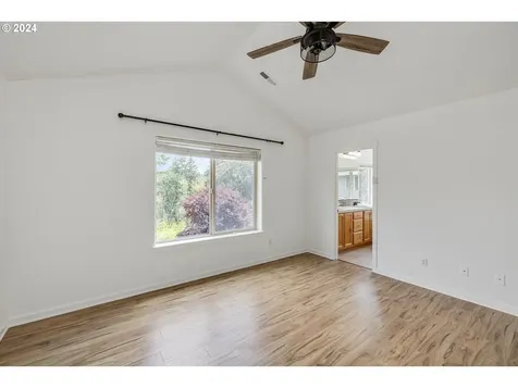 1620 Ne Gardiner Drive Estacada OR 97023