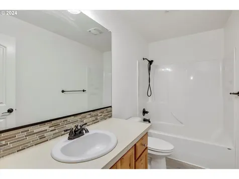 1620 Ne Gardiner Drive Estacada OR 97023