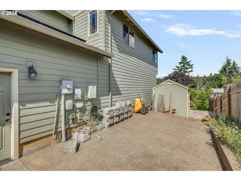 1620 Ne Gardiner Drive Estacada OR 97023