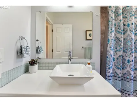11175 Sw Clifford Street Beaverton OR 97008
