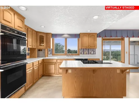 10755 SE 92nd Avenue Happy Valley OR 97086