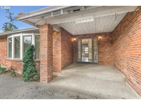 10755 SE 92nd Avenue Happy Valley OR 97086