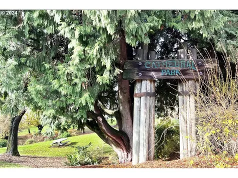 9824 N Syracuse Street Portland OR 97203