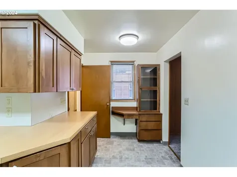 9824 N Syracuse Street Portland OR 97203