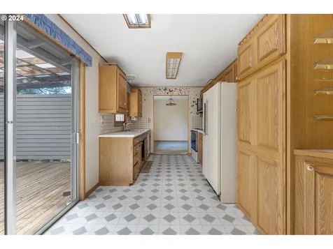 7680 Sw 84th Avenue Portland OR 97223
