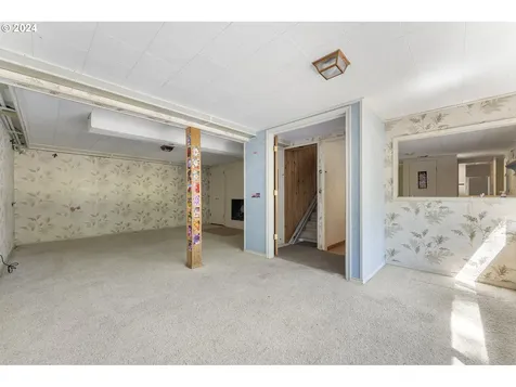 7680 Sw 84th Avenue Portland OR 97223