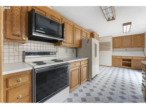 7680 Sw 84th Avenue Portland OR 97223
