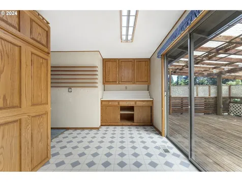 7680 Sw 84th Avenue Portland OR 97223