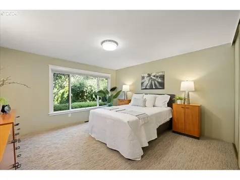 4121 Calaroga Circle West Linn OR 97068