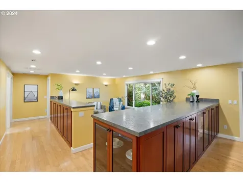 4121 Calaroga Circle West Linn OR 97068