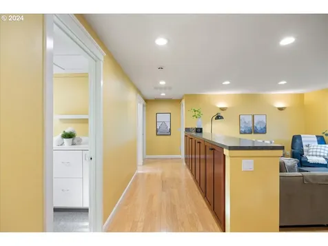 4121 Calaroga Circle West Linn OR 97068