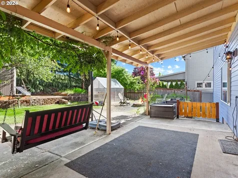 15622 SE Anderegg Parkway Damascus OR 97089