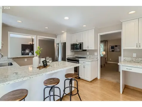 17688 NW Dogwood Court Beaverton OR 97006