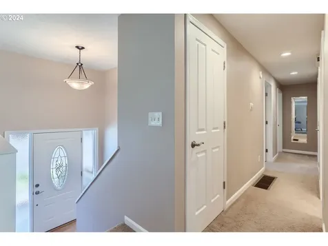 17688 NW Dogwood Court Beaverton OR 97006