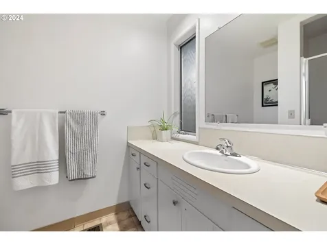 5360 SW Arrow Wood Lane Portland OR 97225