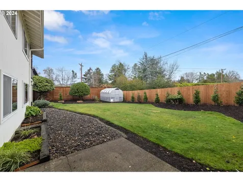 5360 SW Arrow Wood Lane Portland OR 97225