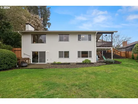 5360 SW Arrow Wood Lane Portland OR 97225