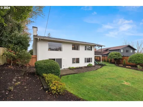 5360 SW Arrow Wood Lane Portland OR 97225