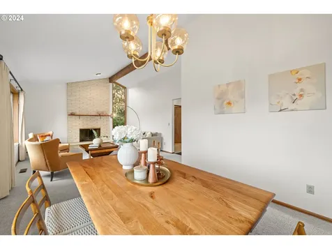 5360 SW Arrow Wood Lane Portland OR 97225