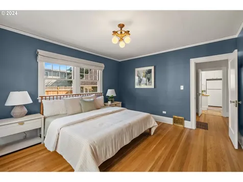 2637 Ne Hamblet Street Portland OR 97212