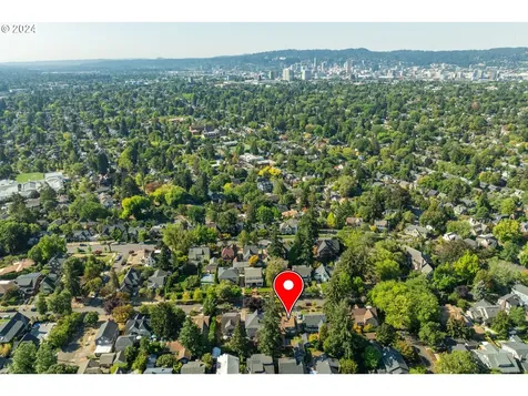 2637 Ne Hamblet Street Portland OR 97212