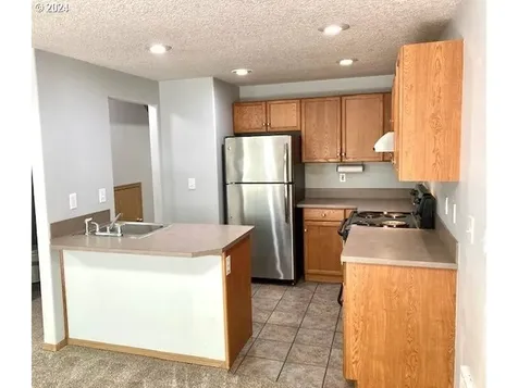 39344 Hood Street Sandy OR 97055