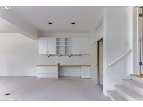 1122 Sw Westwood Drive Portland OR 97239