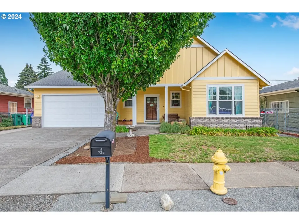726 Se 166th Place Portland OR 97233
