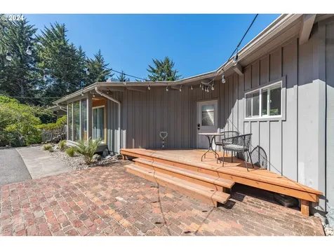 90286 Cape Arago Highway Coos Bay OR 97420