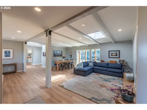 90286 Cape Arago Highway Coos Bay OR 97420